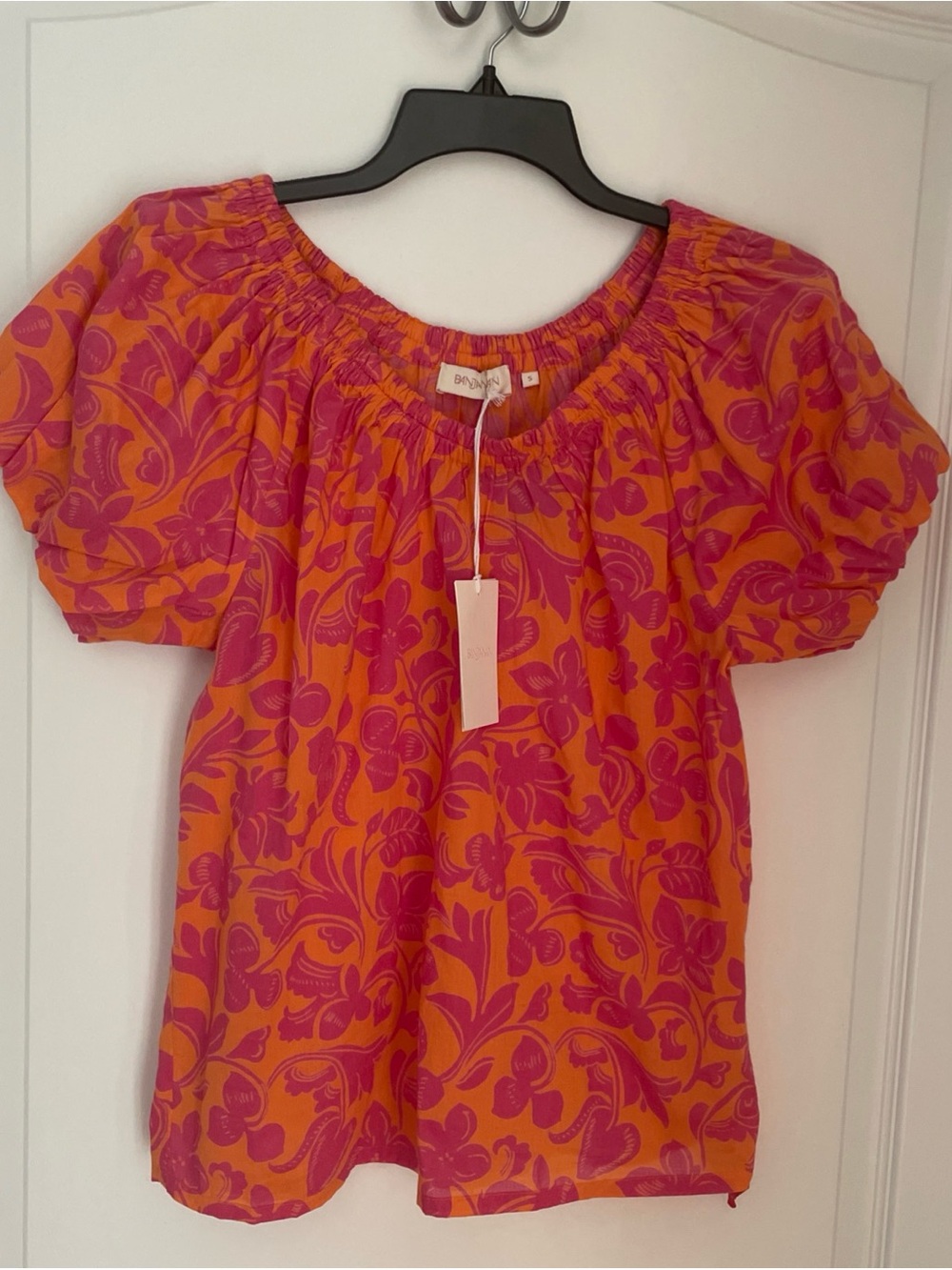 Banjanan Gala Nectarine Top Size Small Ruffle Flutter Sleeve Lightweight New